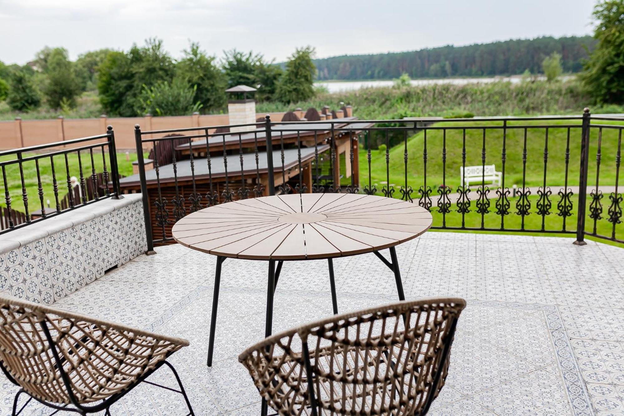 Bobritsa Dacha Hotel Kültér fotó